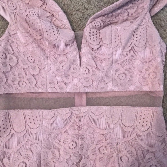 Pink Lace off shoulder Dress - Picture 5 of 10